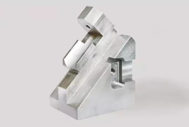 1文搞懂真正的五軸加工中心，到底說的5軸是哪幾個軸(圖4)