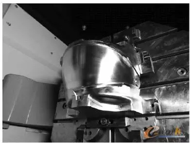 常用的摩托車頭盔鏡片模具三線立式加工中心850plus做出來的！(圖5)