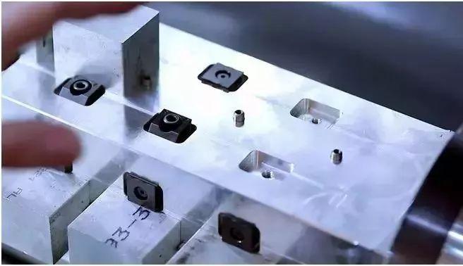 【新手必看】3軸、3+2軸、5軸加工的區(qū)別是什么？(圖12)